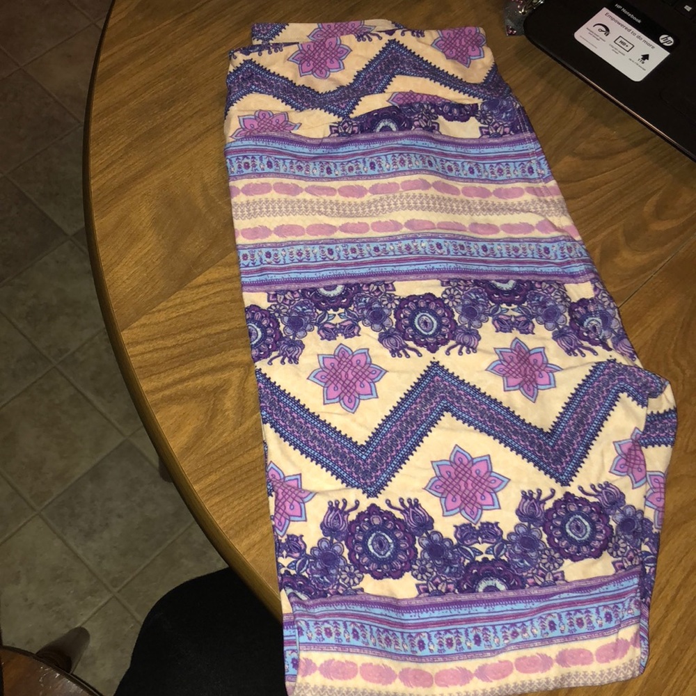 TC Lularoe leggings